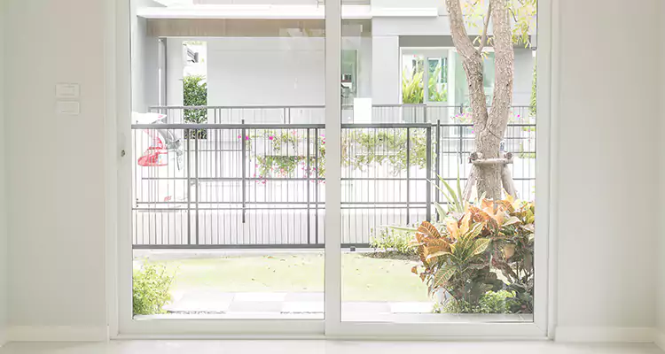 Balcony Screen Door Repair in Redwood City, CA