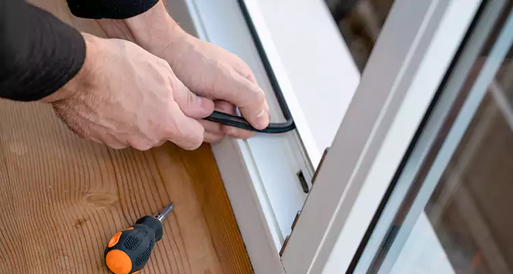 Sliding Door Maintenance in Redwood City, CA